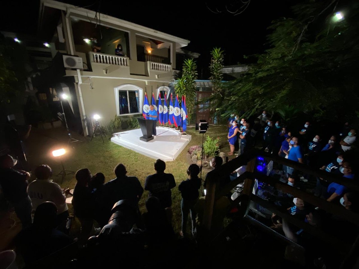 JohnBricenoBZE's tweet photo. Thank YOU for your faith and support Belize. We have Listened and we WILL Deliver for ALL Belizean People! Time to get to Work! Because #EverybodyFiWin #TodosGanamos https://t.co/pcD6TaJkT0