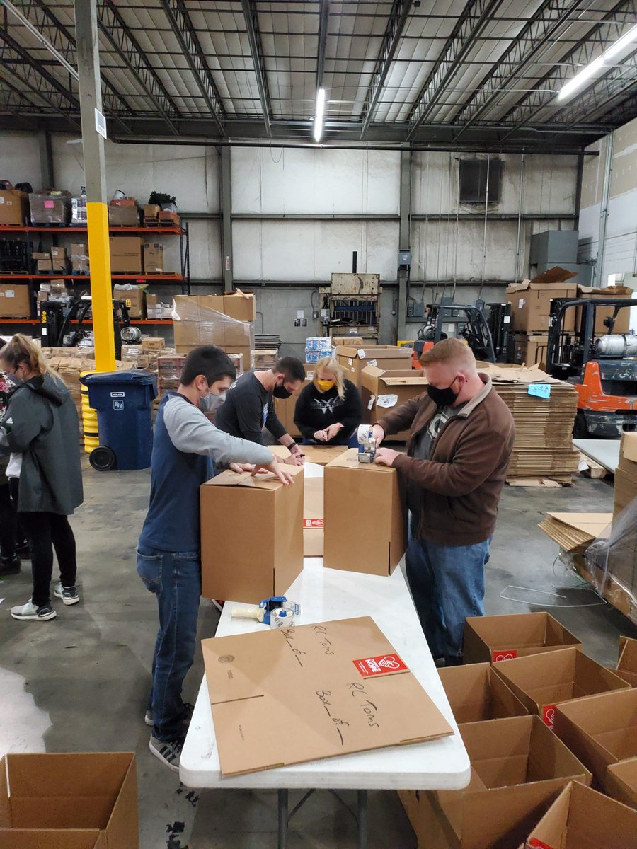 Serving others is so joyful. It is living the gospel that we hold so dear. We are delighted to serve with our partners at <a href="/ConvoyofHope/">Convoy of Hope</a>. Christlike service beyond the walls and into the community. Thank you to this Seminole Group for living the gospel and leading by example.