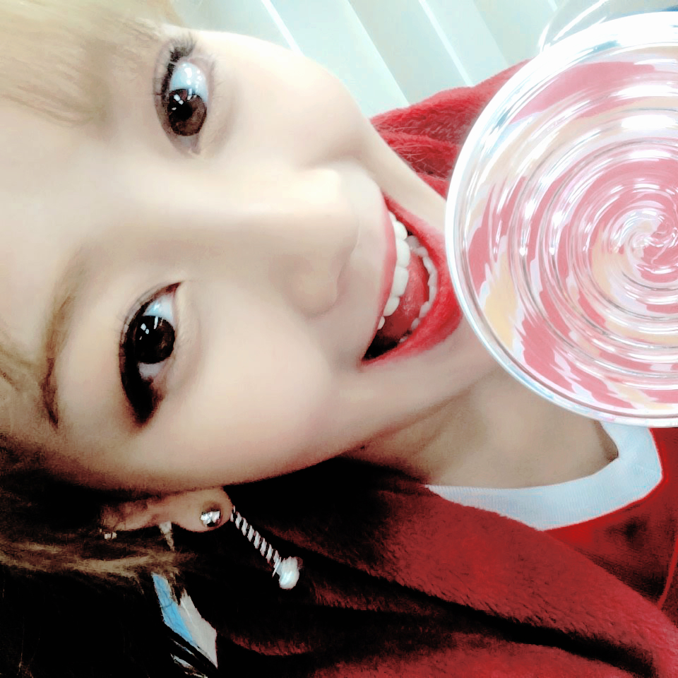 TWICY_twt's tweet photo. ⠀⠀ ( 𝒕. ) ꕤ plᥲчlıst updᥲtᥱ :: #MOOBIUSPlusPlus + #TeamPerfectLove .ᐟ
#MIKOPPE🦉: Les vengo a recomendar el mini album del año de las diosas de MOOBIUS, soy fan y no dejo de escuchar perfect love porque me da mucha serotonina, las amo. https://t.co/M9DGk8tvyJ
