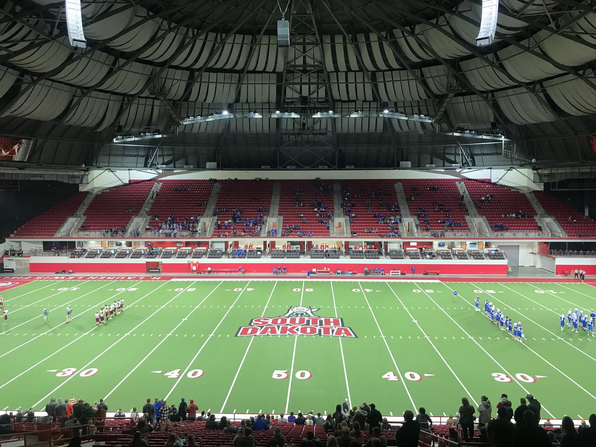 We're at the CLASS 9A SDHSAA STATE CHAMPIONSHIP GAME with a matchup between #3 Warner (10-0) and #4 Canisota/Freeman (10-1). Follow along with this thread to see who becomes the CLASS 9A STATE CHAMPION!!!