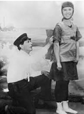 On her next jump, she cut the static line beforehand & deployed her parachute manually, thus becoming the first person to jump free-fall, and inventing the ripcord mechanism. This demonstrated that pilots could escape their aircrafts by using parachutes equipped with a ripcord7/