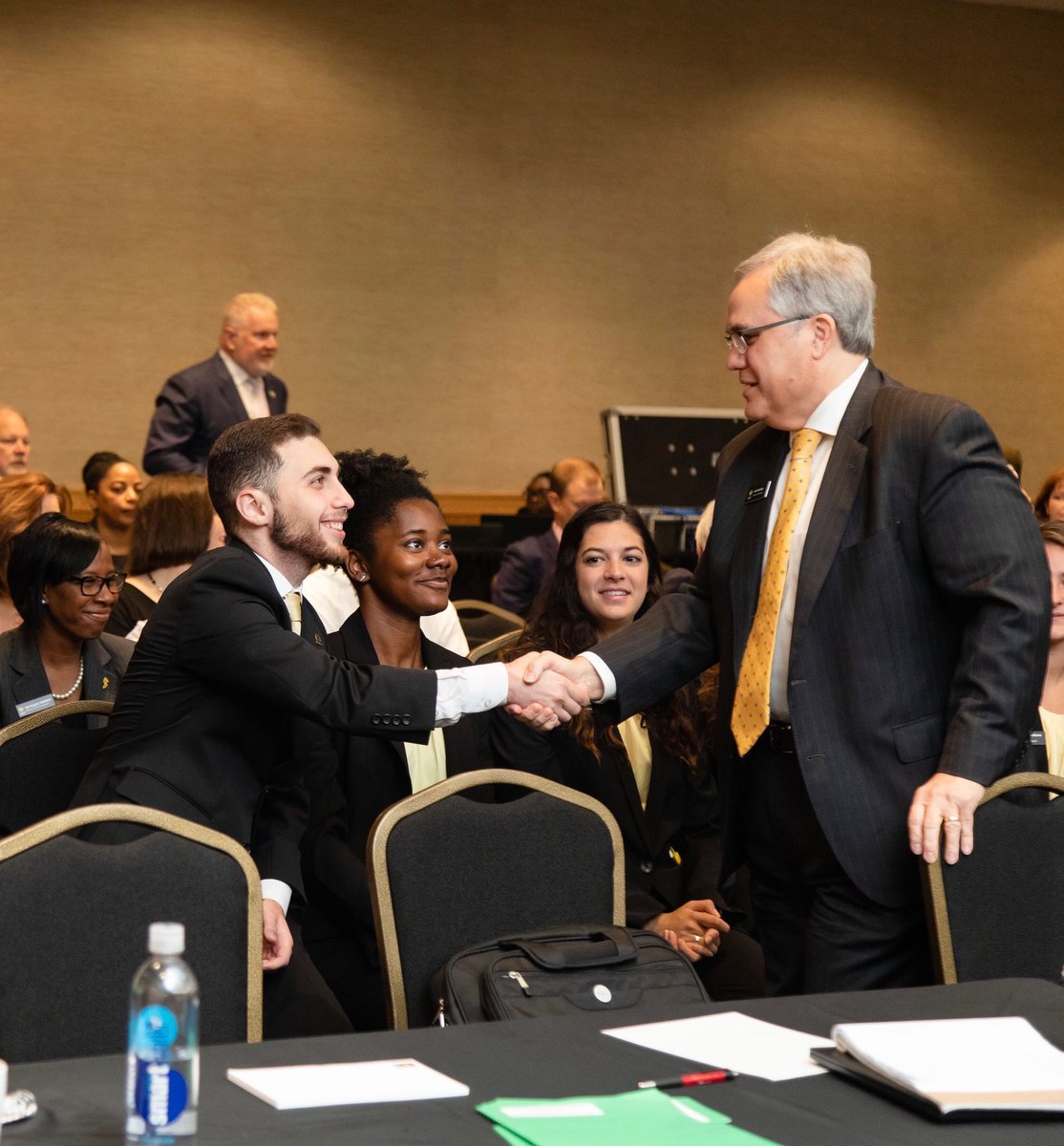 Giorgi is pursuing his Masters in Integrated Business! He is a recipient of the Order of the Pegasus 2020, a College of Sciences Top Honor Graduate, and is a Graduate Coordinator at the Department of Housing and Residence Life👏