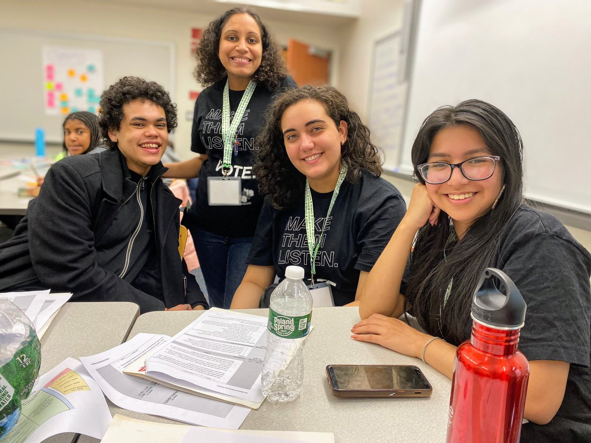 YVoteNY's tweet photo. Happy happy HAPPY birthday to founding YVote member and facilitator @saskiavanhorn. We are perpetually inspired and energized by you. Here’s to a powerful and fulfilling year ahead!
#2020VisionForChange #youthagenda2020 #youthvote #vote https://t.co/mNzldxjE5q