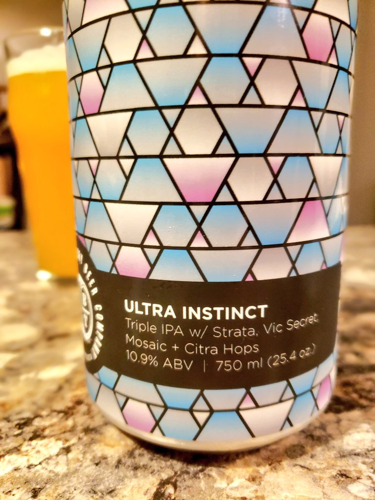 Angel Eyes tweet media