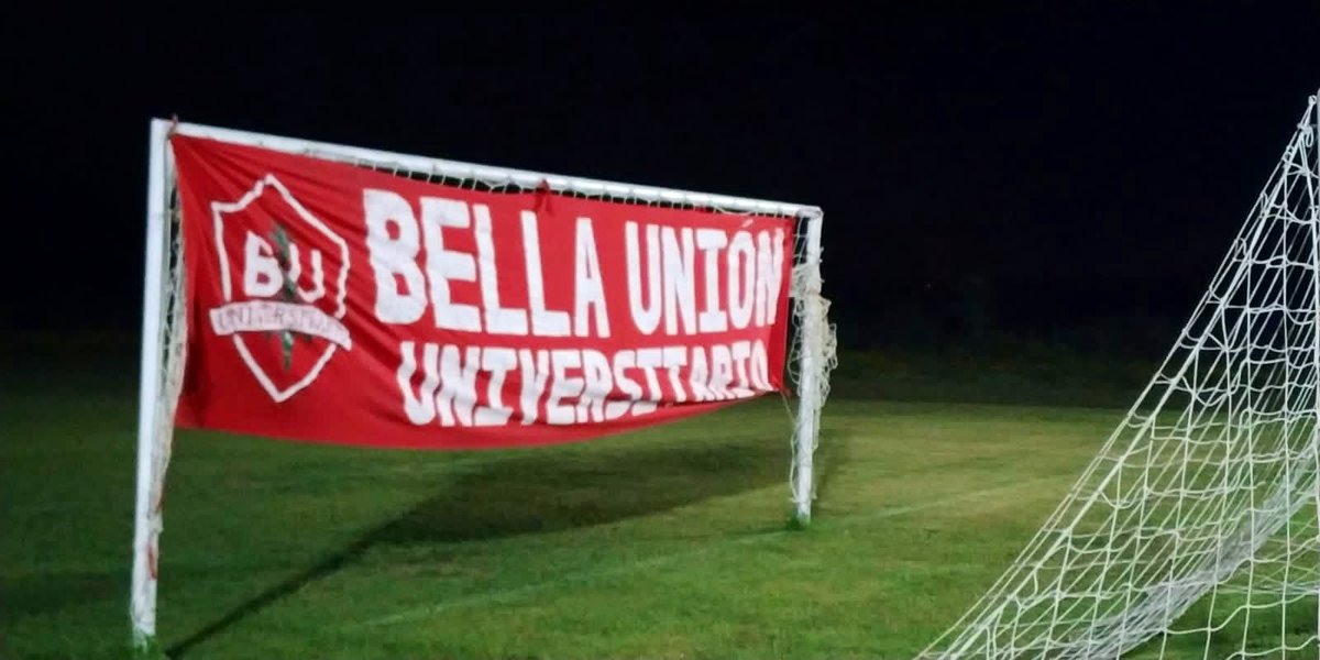 LUD_Oficial's tweet photo. #Fútbol | ¡Felicitaciones a @BellaUnionU Campeón de la Divisional “G” de Mayores! 

Tras ganar en la hora su partido pendiente con Mitre, los del norte se proclamaron campeones de forma anticipada. ¡Felicitaciones! 🔴🏆🔴 https://t.co/Sbd4y7mfUO