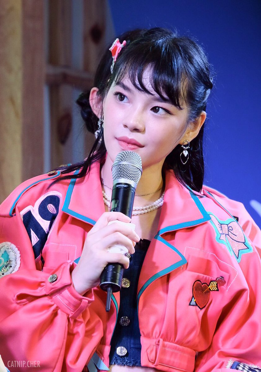 น่ารักจนใจเจ็บไปหมดดด แง๊ 
#CherprangBNK48