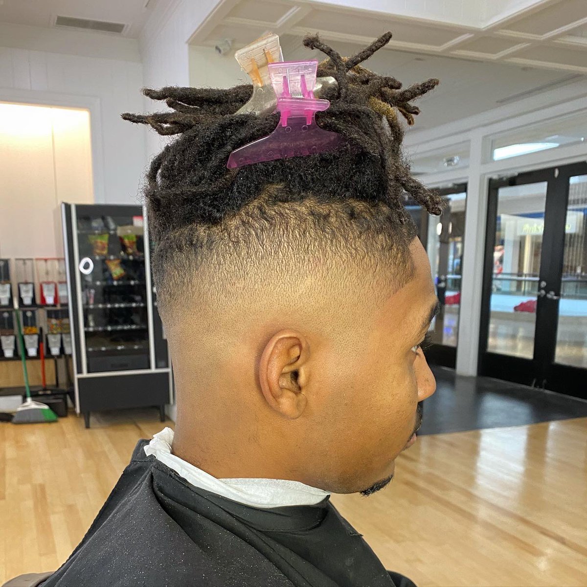 Im_So_Colddd's tweet photo. Damn I love what I do ❤️💈 https://t.co/EbObd0yoA1