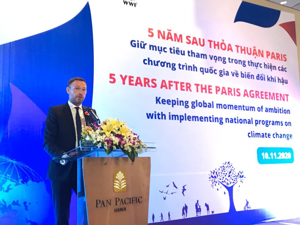 DavidDMcNaught's tweet photo. Reflecting on a varied week of being a 🇬🇧 Diplomat in #Vietnam:
- Influencing (#COP26)
- Absorbing (#Attenboroughfilm)
- Understanding (#strategicpartners)
- Collaborating (#DifferentIdeas)
- Well-being (#exercise) https://t.co/ZzLwNcvf9c