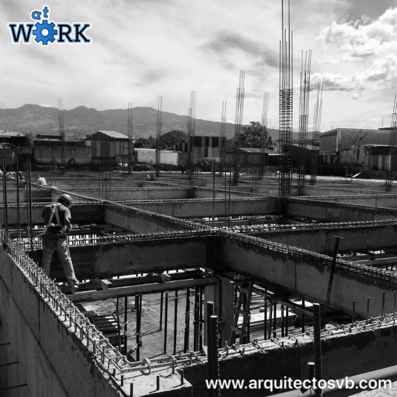 VBarquitectos's tweet photo. #SOMOSDiseño
#SOMOSInnovacion
#SOMOSConstruccion 
#SOMOSVBarquitectos

Nos interesa apoyarle hoy mas que nunca para hacer realidad sus metas, conversemos! @VBarquitectos https://t.co/bYyf5FXfkC