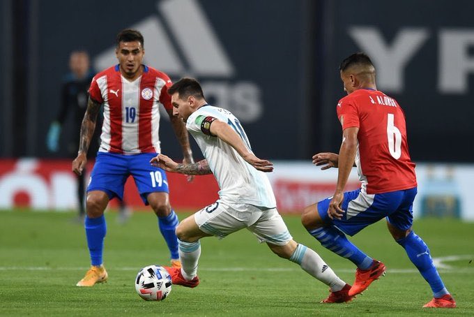 Barca Universal On Twitter Full Time Paraguay 1 1 Argentina Unbelievable How Messi S Goal Got Disallowed