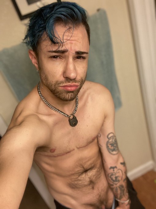 I need to have more sex to work off the “covid 19” (weight) that I gained.
Where are my volunteers?
#transgender