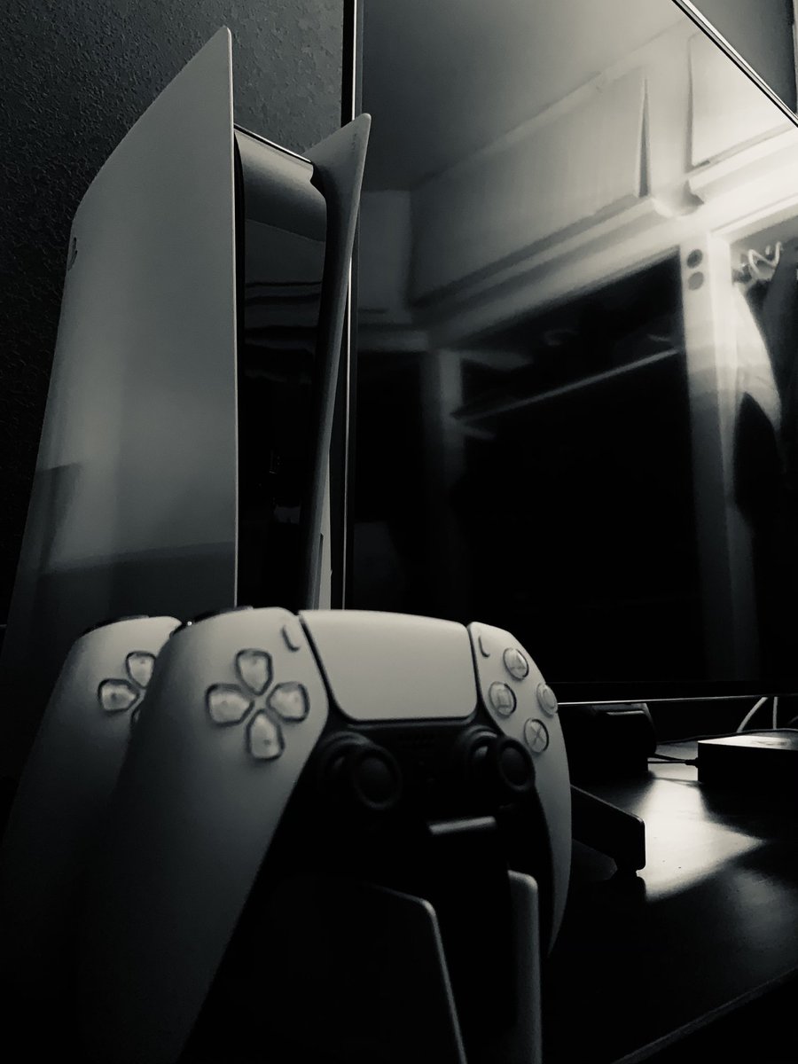 SixFilthy650's tweet image. What’s sleep? #PS5