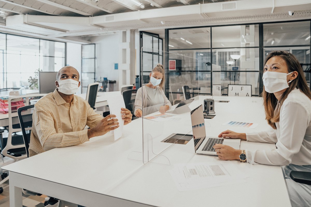 PolyCompanyAPAC's tweet photo. Rethinking #OfficeDesign for our post-COVID return – @carl_wiese interviews Kay Sargent of @HOKNetwork. 

Read more on the #PolyBlog 👉 https://t.co/CTqFH7sLbU https://t.co/tpoIX9L4Rq