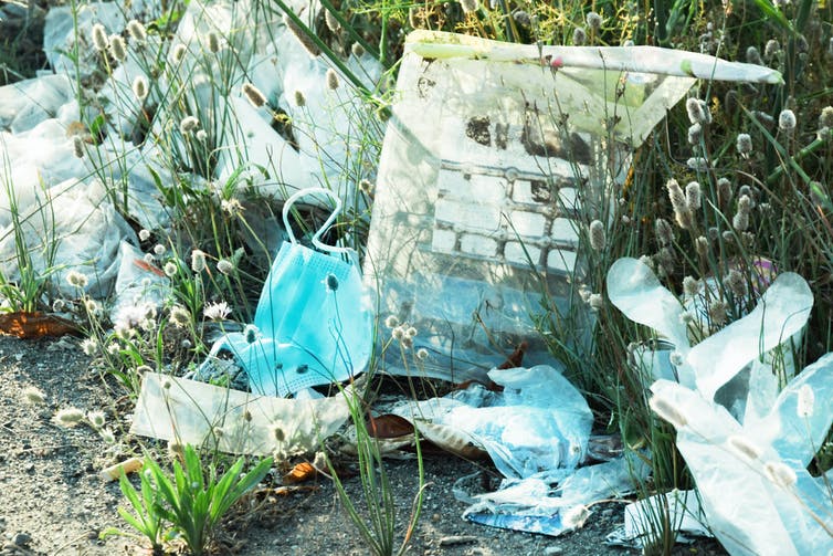 SheilaMinoo's tweet photo. @YEDNetworkKe @EUinKenya @Amref_Kenya @Kiptoock @NationalERKe @MOH_Kenya @UNEP @NdiranguWanjuki @martinmuchangi @jaqjerry @MOHA_made_ @AnalyticaKE @KenyaGovernors PPE's waste are hazardous
Let's maintain a clean environment.Tuwajibike
#angamizacoronatraining
#angamizacorona
#angamizacoronamachakos
#EUCovid19ResponseKE https://t.co/Zb0MXQqWcF