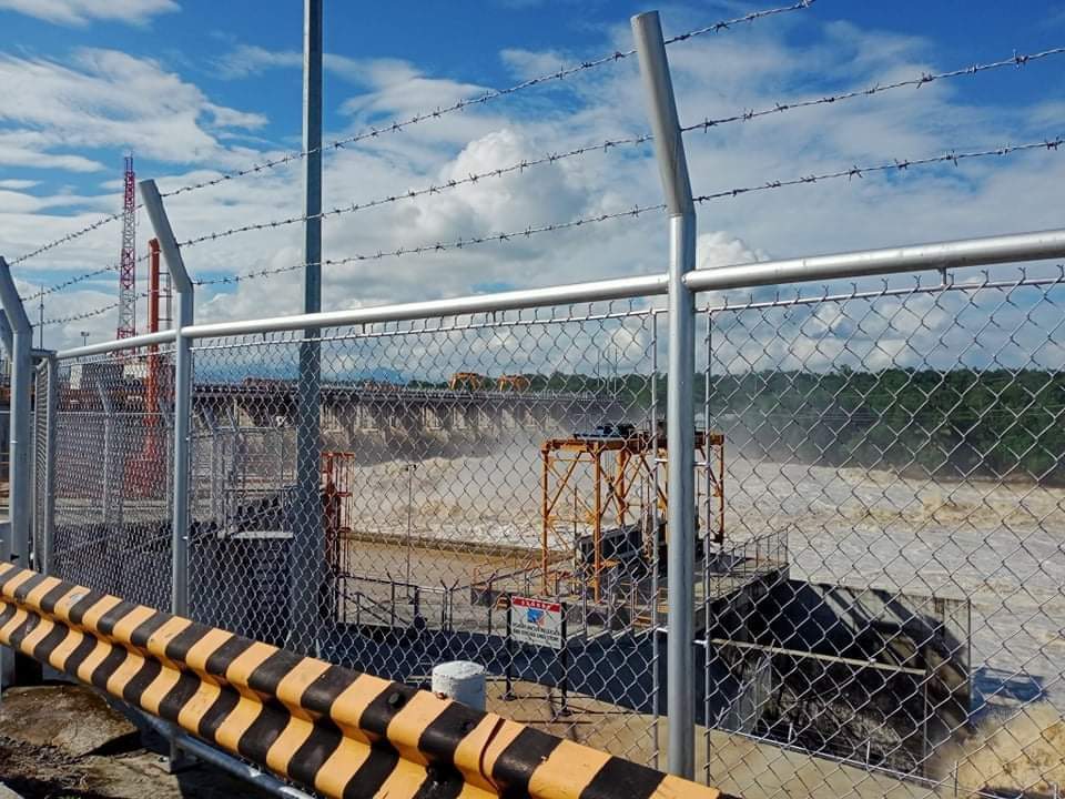 themariansmu's tweet photo. #UlyssesPH | As of 2:30 PM, all gates of Maris Dam are still open; Magat Dam has still five gates left open.

Photos: Alpha Cyrose Dumlao

@ABSCBNNews @ANCALERTS @cnnphilippines @inquirerdotnet @rapplerdotcom 
@manilabulletin https://t.co/UM9hnG0biD