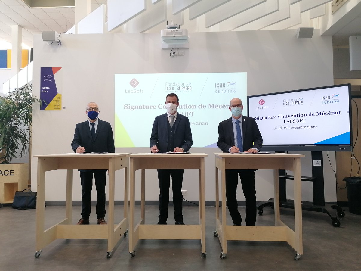 ISAE_officiel's tweet photo. L’@ISAE_officiel, la @FondationISAE &amp; LabSoft s’associent pour un #mécénat de compétence sur le thème du #DigitalLearning ! LabSoft mettra à profit ses compétences en matière de Big data, #IA et machine learning, &amp; développement #informatique à tous les niveaux architecturaux. https://t.co/eeCcuQEB3C