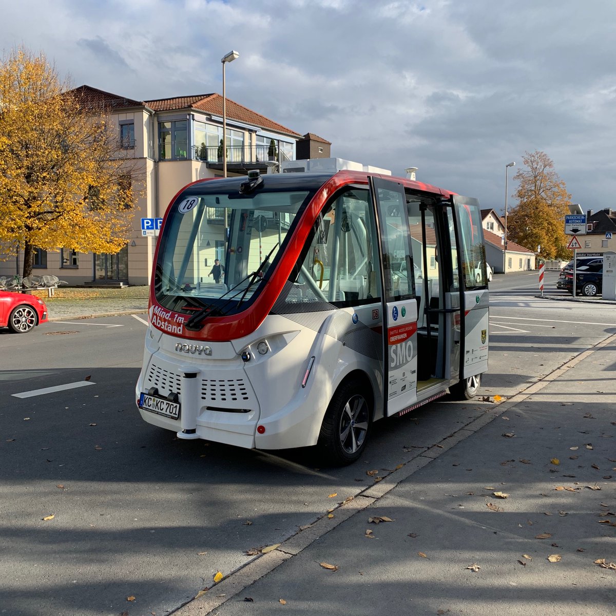 Der Testbetrieb beginnt ☑️
In #Kronach und #Rehau konnten bereits erste Runden im automatisierten Modus gefahren werden. In #Hof wird <a href="/NAVYA_Group/">Navya Mobility</a> im November die Shuttles vorbereiten. 
Der öffentliche Betrieb mit Fahrgästen beginnt wie geplant im neuen Jahr. 
Infos dazu folgen!