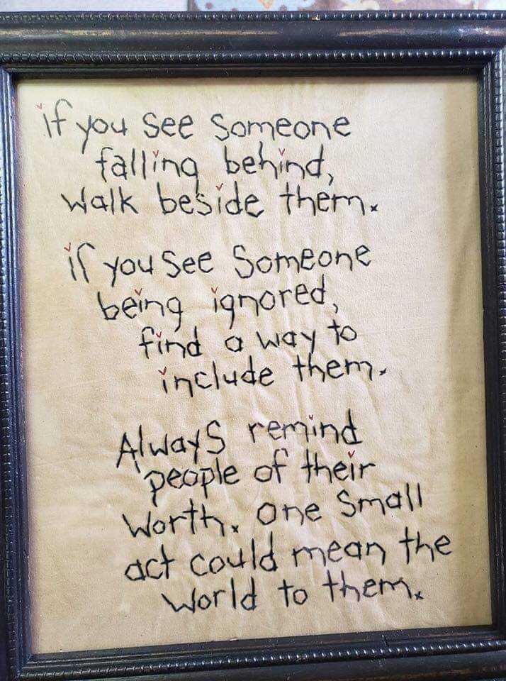 ChillyPenguinsX's tweet photo. Today is #WorldKindnessDay let's #BeKind https://t.co/orsEypOz0A