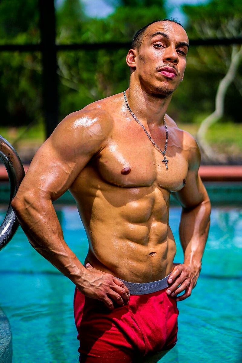 CakezTop's tweet photo. If you don't lπk like @puertorockxxx20 from the Front ~n~ π... I'm not interested in spending my π° on your OnlyFans, #Str8Males ONLY https://t.co/Q2R2AHIqZR