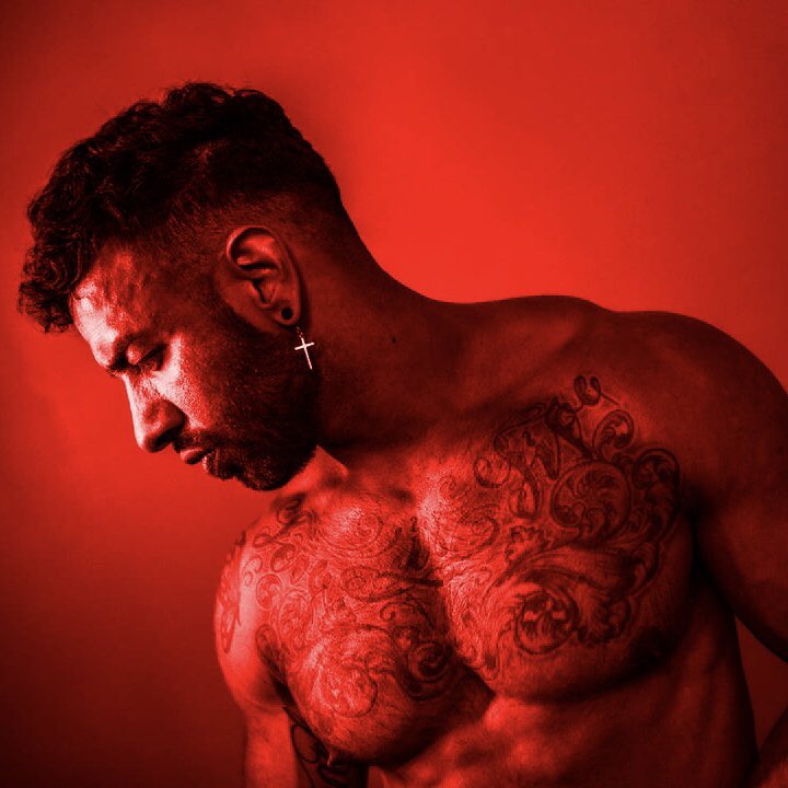 EverythingMateo's tweet photo. Mateo Zagal shot by Montreal photographer and director Iza Elle. @izaLxxxdirector @MateoZagalXXX https://t.co/68YAm8T2xh