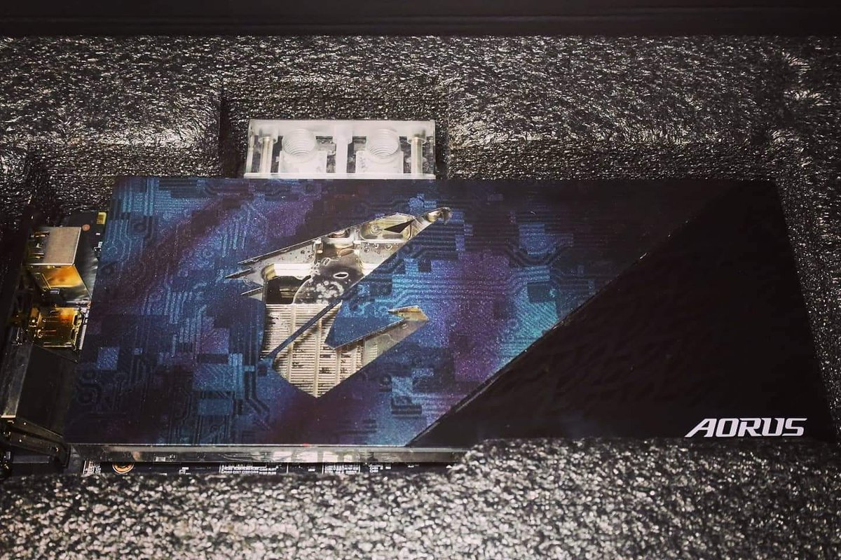 ModMyMods's tweet photo. Still one of the coolest designs we've seen on an @AorusOfficial Waterforce GPU
Created by our good friends at @Braintechsociet
#Custom #Diy #powdercoating #paint #gpu #Waterblock #AORUS #AORUSHardware #Waterforce #BraintechMods #braintechsociety #Watercooling #Watercooled https://t.co/Gci22DMIJl