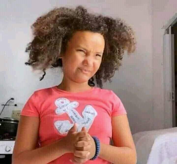 mayziha1's tweet photo. #EliminacaoAFazenda
Eu vendo esse sorriso falso da lidi e do Biel RANÇO https://t.co/Tq8I8BQZla