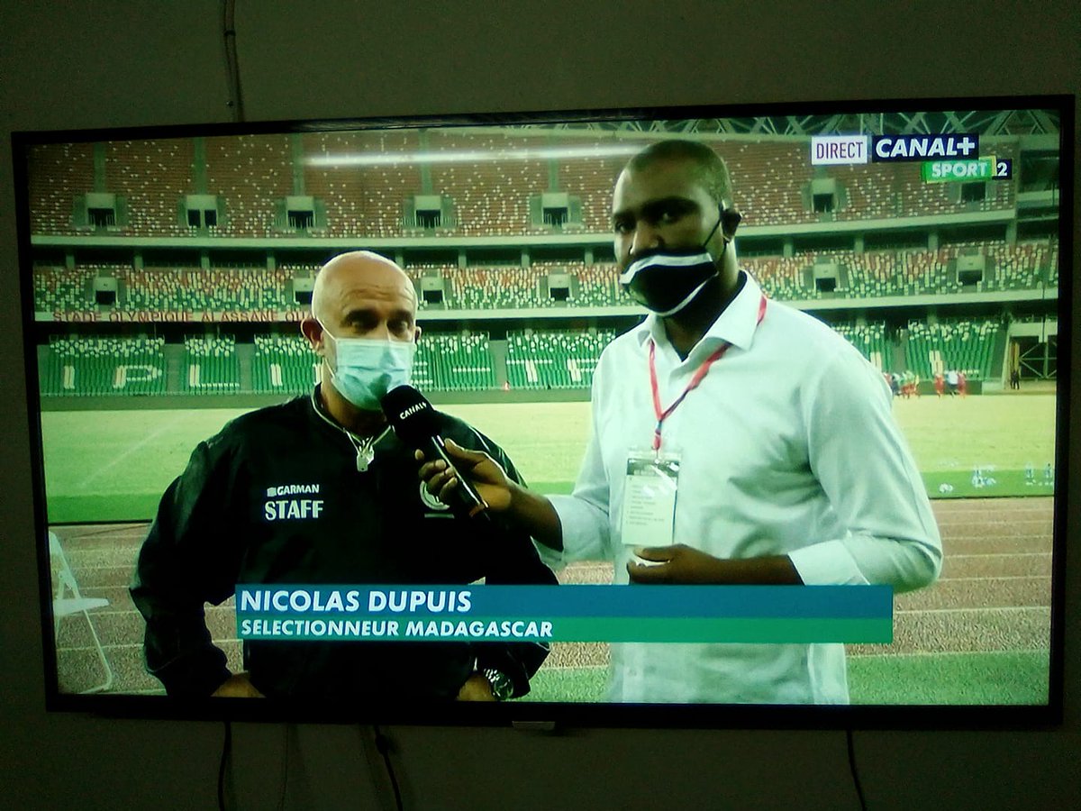 Barea_Bm12's tweet photo. Nicolas Dupuis 🇫🇷
"Je trouve qu'on a fait un bon match. On a fait un passage à vide en 12 minutes et on a payé cash. On perd par un but d'écart, et j'espère qu'on gagnera 1-0 à Tamatave, c'est très bon pour nous"
.
#CivMad #alefamadagascar #madagascar #cotedivoire https://t.co/Vu8JBpICUA