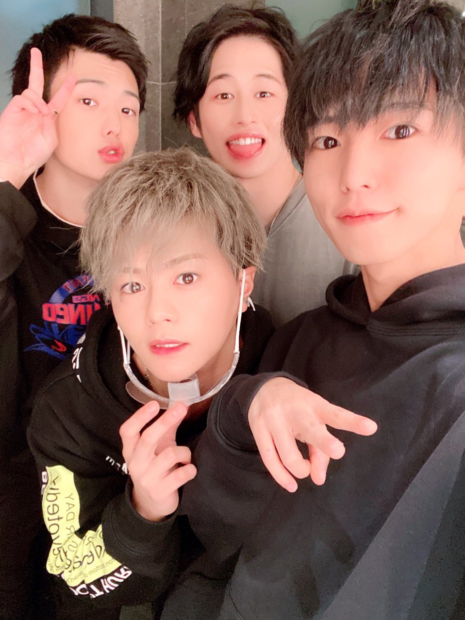 revo  タロー様 SUPERタロー (@supertarrow) / X