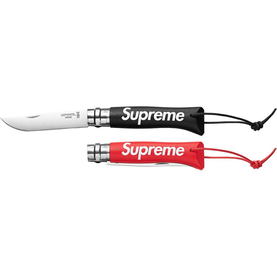payresale's tweet photo. 🗡️FREE Supreme KNIFE Giveaway!🗡️ 
How to enter:
-FOLLOW 
@payresale
-RETWEET THIS TWEET 🔁
-TAG A FRIEND! 

The winner is chosen in 5 DAYS, good luck!! 😁 https://t.co/NtJiNlJpvq
