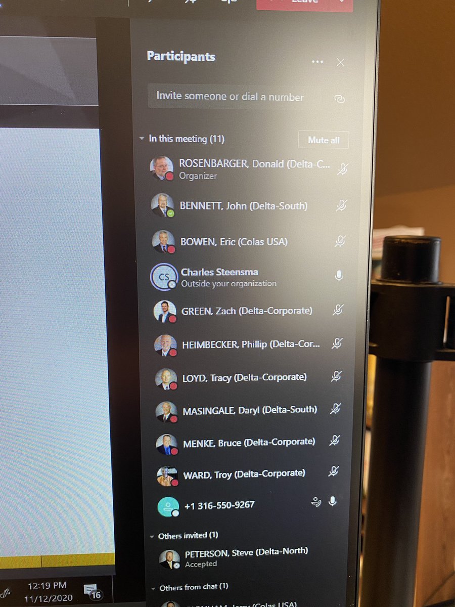 DeltaCompanies's tweet photo. Earlier today, our senior management team participated in #ColasGoalZero Process refresher training facilitated by Chip Steensma with Caterpillar Safety Services.
#SafetyCulture #SafetyAttitude #DeltaCos #ColasUSA #LivingGoalZero #RecognizeIt #Coaching #Accountability @ColasUSA https://t.co/m5u3HrO6SF