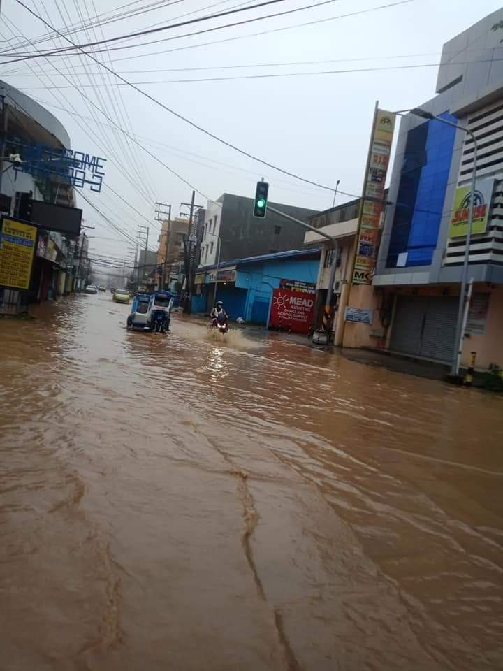 themariansmu's tweet photo. #UlyssesPH | 𝗧𝗨𝗚𝗨𝗘𝗚𝗔𝗥𝗔𝗢 𝗖𝗜𝗧𝗬

Tuguegarao 
4 hrs ago

Photos: Jane Reylana Martin https://t.co/UEcTx4kP0T