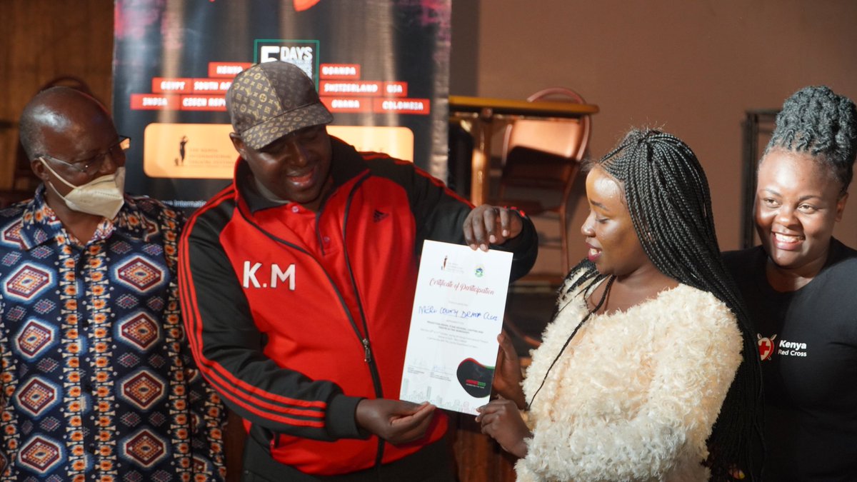 kitfest_ke's tweet photo. The #KITFESTat5 team also worked with the official @MeruCounty012 drama team who presented a piece that also highlighted how family &amp; societal conflicts can be resolved without further harm to each parties involved. #KITFEST2020 https://t.co/oVXlbsE75x