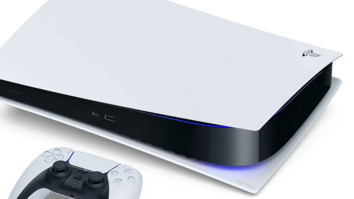 techypunto's tweet photo. ¡Ya llegó el #PS5! Oficialmente a la venta, la nueva generación de consolas de #Sony.

Con un tamaño notable, un diseño diferente y la innovación del #DualSense, salen al mercado hoy el #PlayStation5 y su nueva versión digital. 

#PS5Launch #NextGenGaming https://t.co/SxLfuionW6