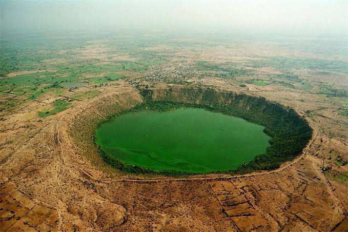 Lonar lake of #Maharashtra declared as 41st #Ramsar Site of India!

More than 160 species of #birds including the vulnerable Asian woollyneck , common pochard, 46 species of reptiles, and 12 species of mammals including the iconic grey wolf inhabitate this meteorite-created lake.