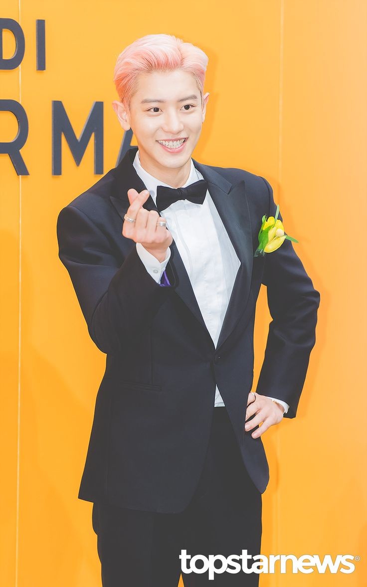 If I forget anything or you guys have other Chanyeol raps that you enjoy, just reply with it  #Chanyeol  #WeLoveYouChanyeol  #EXO  @weareoneEXO