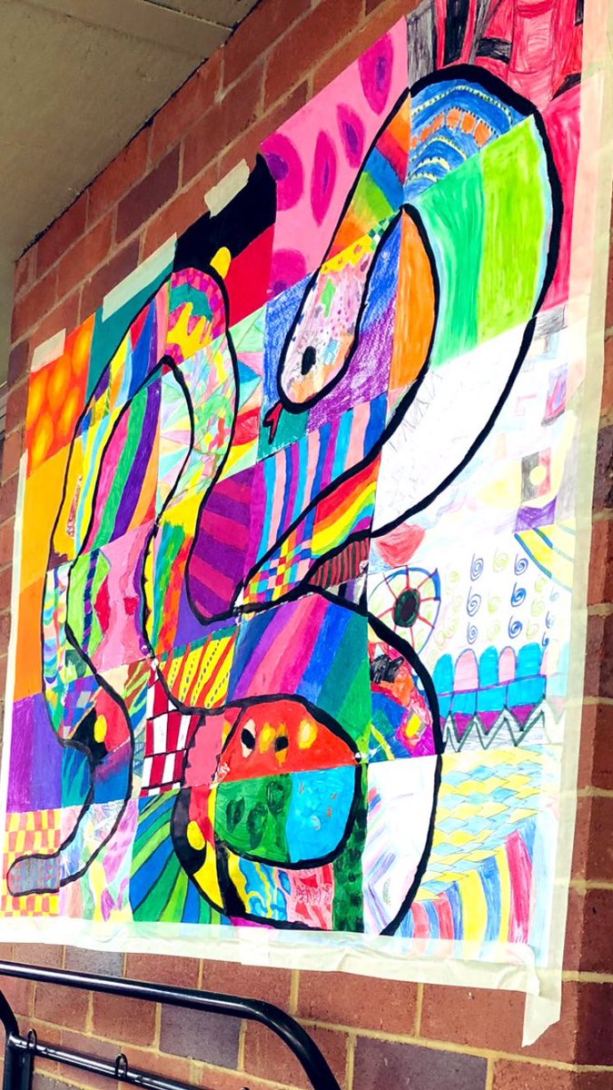 3/4L had such a fantastic week of NAIDOC celebrations! We finished the week with a walk around the school to admire all the amazing artwork each class made including our own collaborative Rainbow Serpent!