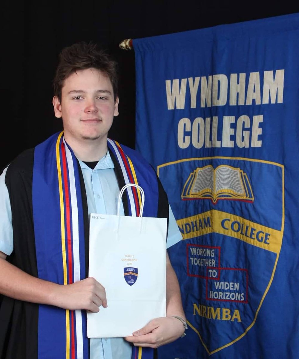 KathyPrice tweet media