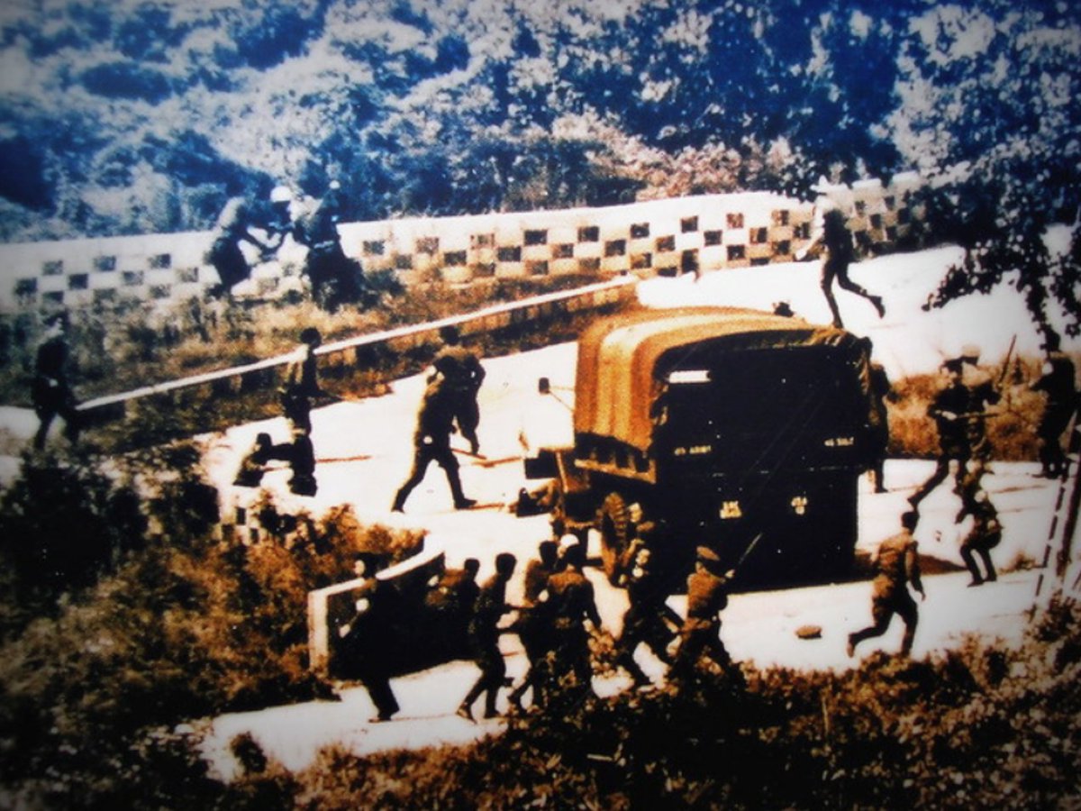 Just a year later, Cpt Bonifas and Lt Bondsteel were killed while leading a group of civilian workers trying to cut down a tree at the Joint Security Area. History remembers this event as the Ax Murder Incident. This photo was captured from a U.S. observation point.