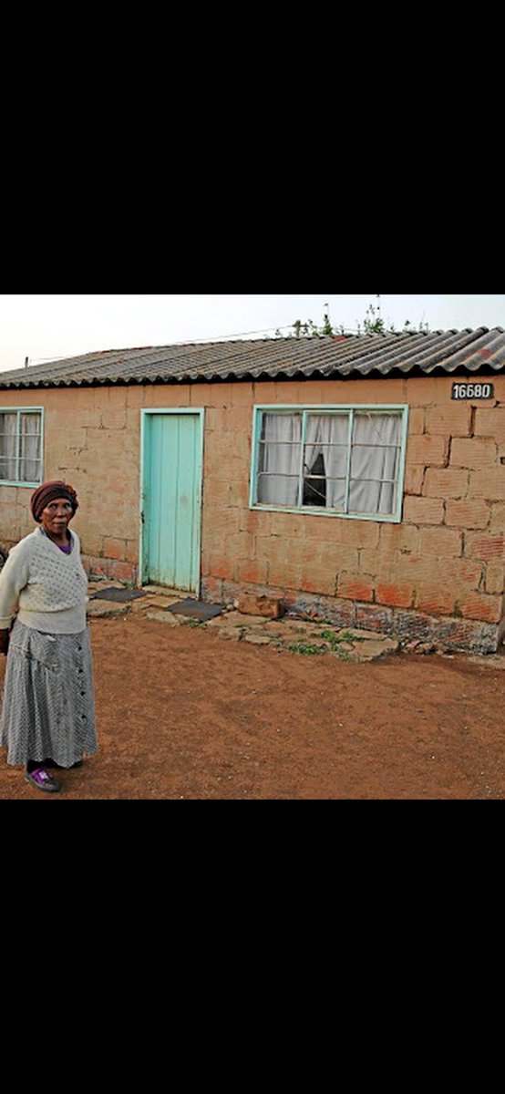 Watu_JayP's tweet photo. Hypnotized bastards sleeping over in Bloemfontein for their thieving politicians. Theft of state funds
1.R256m Asbestos tender
2. R200m for Welkom hostel renovation into family units
3. R30m SunCity wedding 
4. R300m Vrede Dairy farm 

Nothing to show for all this
@Magashule_Ace https://t.co/HB5CB7i5xH