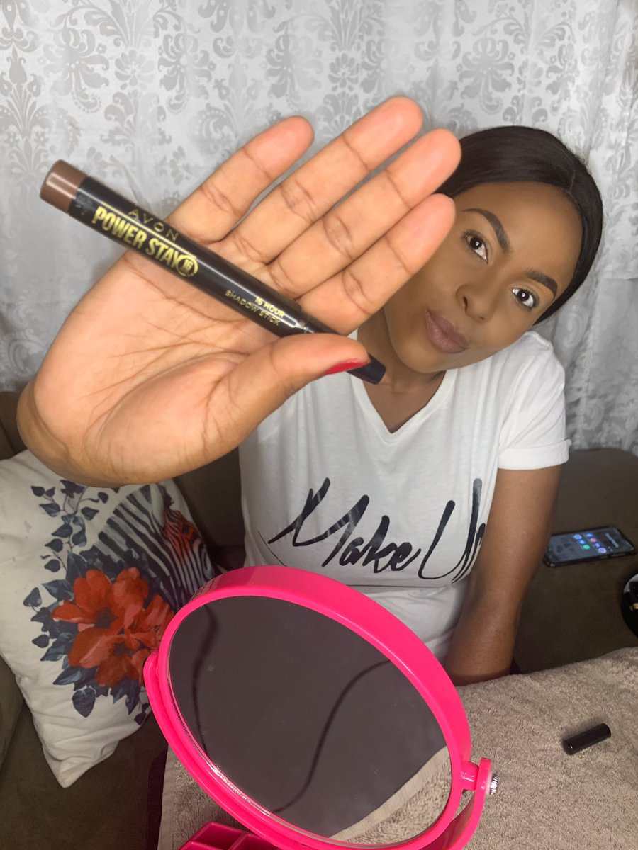 MakeUpByShirzz's tweet photo. Looking for long-lasting Make-Up that is comfortable and stays put?  Check https://t.co/71hu7whokU they now deliver door to door... With this long-lasting and non-transfer formula - no smudging

#AvonPowerStay #AvonSlayAllDay @AvonSouthAfrica @Beauty_Bulletin https://t.co/v4EMBt52Kf