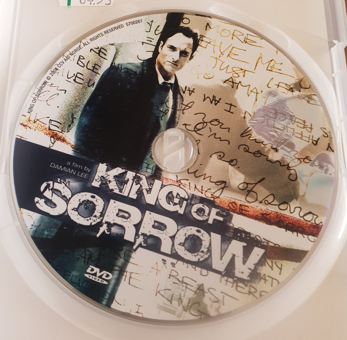 trakky_daks's tweet photo. Finally got my hands on a copy of this fantastic movie. King of Sorrow Brilliant acting performance by @KimFCoates Cant wait to watch it again. Love your work Mr Coates. https://t.co/pthdmmA2xo