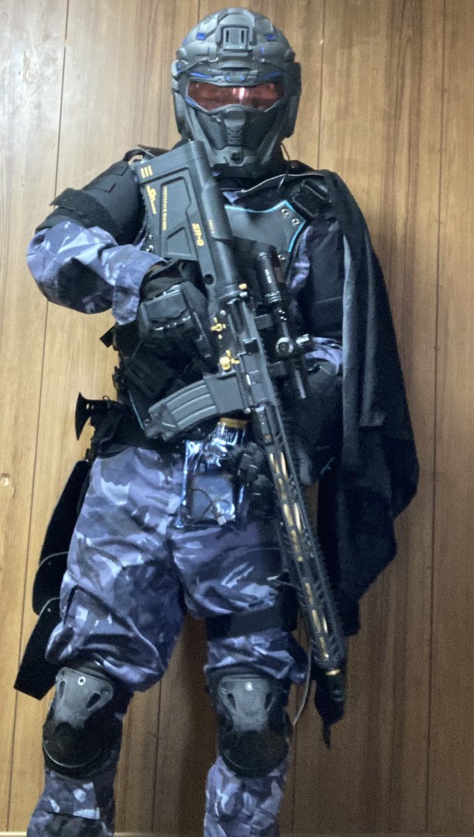 Starrain F Styles 地味にマントと腰周りに装甲増やしたけど 腰の装甲の存在感薄い そして実際着てみて分かったけど やはり前から見た時の足回りのアーマーが薄いのでもう少し重装備感を出したいなあ W アーマー装備 サバゲー T Co Starrain F Styles 地味にマントと腰周りに装甲増やしたけど 腰の装甲の存在感薄い そして実際着てみて分かったけど やはり前から見た時の足回りのアーマーが薄いのでもう少し重装備感を出したいなあ W アーマー装備 サバゲー T Co