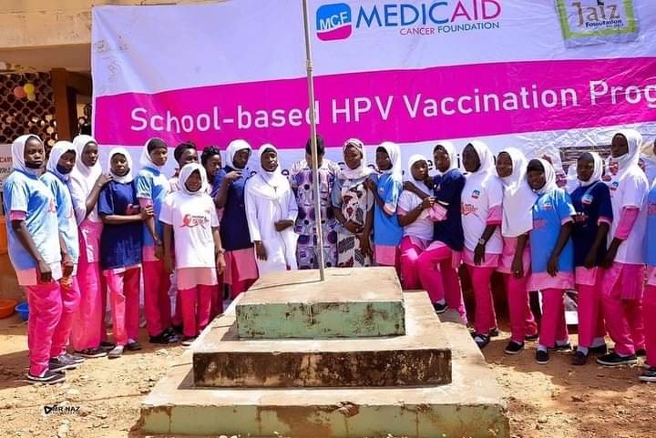 JaizFoundation's tweet photo. Medicaid Cancer Foundation was at GSSC Yauri, Kebbi state to administer the final dose of Human Papillomavirus (HPV) vaccination for 100 girls. The beneficiaries also received 

This program was co-sponsored by @jaizfoundation. https://t.co/X2zZPtrTHm