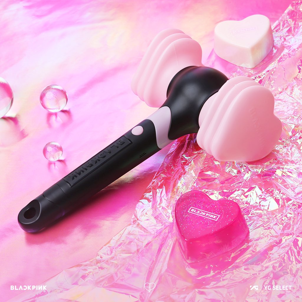 bluehour_ph's tweet photo. #BlueHourPHGO 
 💗BLACKPINK OFFICIAL LIGHTSTICK VER. 2 LIMITED EDITION w/ POB
PHP 2,100 (ALL IN) + LSF

💖DOO/DOP: November 17
💖Normal ETA: estimated 4-6 weeks
💖Form: https://t.co/bz48O1q2ga https://t.co/Z52IxkUw7Z
