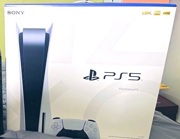 AnesXist's tweet photo. Sony delivers right on my deadline. Thanks. https://t.co/BGXRxcGMFX