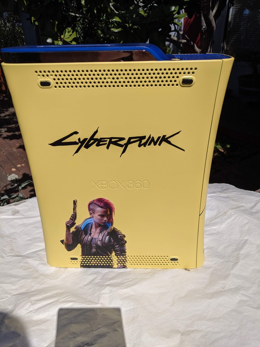 velinion's tweet photo. Since it's less than a month to #Cyberpunk2077 I thought I'd share my 2077 repaint of an old #XBox360 though this #xbox will never run the @CyberpunkGame of course. https://t.co/VC1lgRHodW