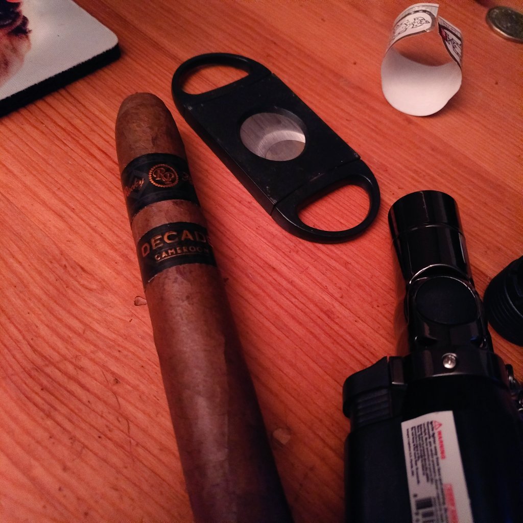 ShellyCanuck's tweet photo. Closing off with a @RockyPatelCigar Cameroon Torpedo while placing orders for the shops. Tomorrow is going to be bananas as usual on a Friday. Hopefully highways better than the other day. 
#overworked #cigarlife #whatretirement https://t.co/lJArWGTLVj