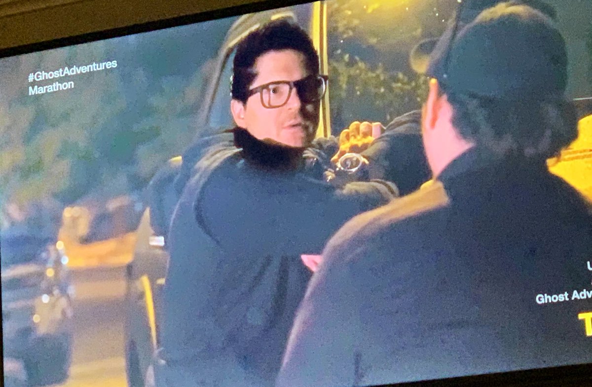 Hutch8504's tweet photo. Why does Zak’s head have such contrast around it?! The entire interview was like this.. @Zak_Bagans @GhostAdventures https://t.co/ZQZF9a1xHy
