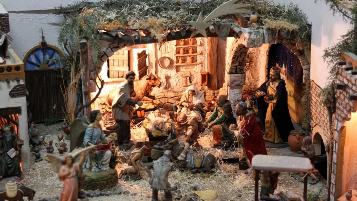 AsocAlb's tweet image. Se convoca el I Concurso de Belenes artesanales online.
Monta tu Belén, comparte la foto con nosotros y entrarás en el sorteo de una cena para dos.
Plazo máximo 15 Diciembre. Suerte!!