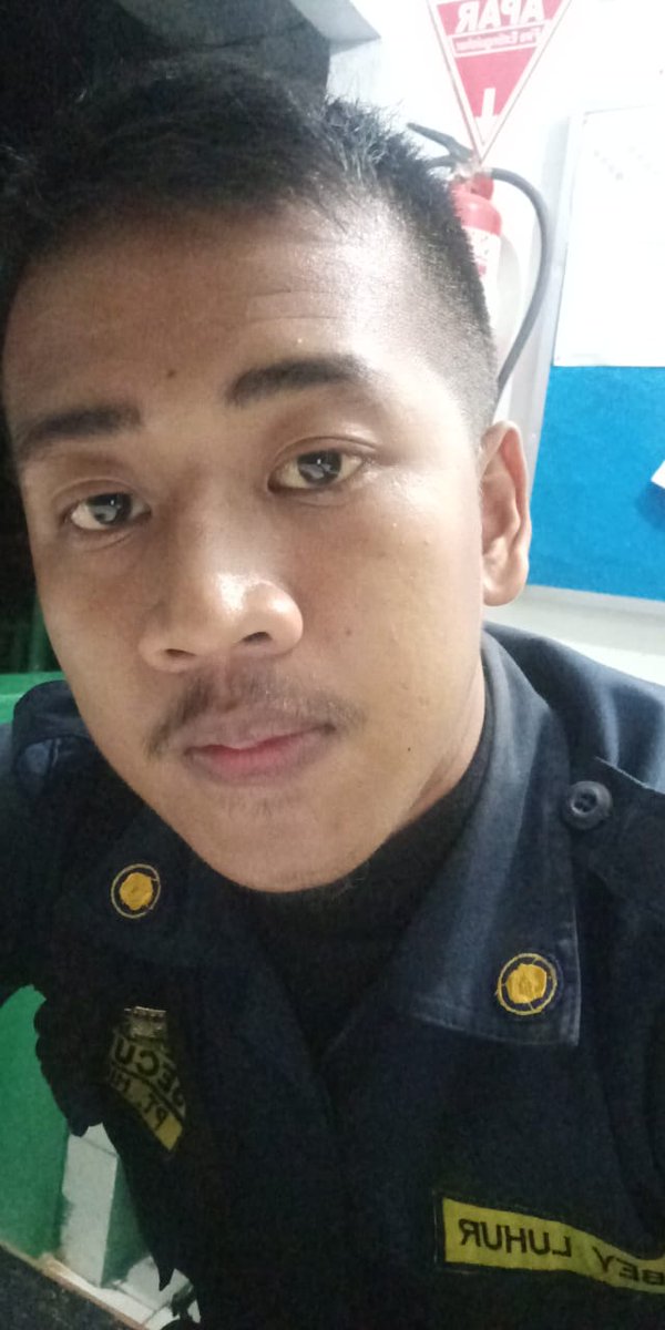 Rdinata5's tweet photo. orderan terbanyak dari mereka.soalnya d group belum sy post.
1.polisi
2.satpam
3.karyawan showroom
4.reception hotel
yuk,yg kepoin lihat full foto n video,chat,serta rekam vcs mereka silahkan Bun😉😊📩... https://t.co/0oHFrWobCt